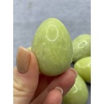 Нефрит яйцо зеленое 